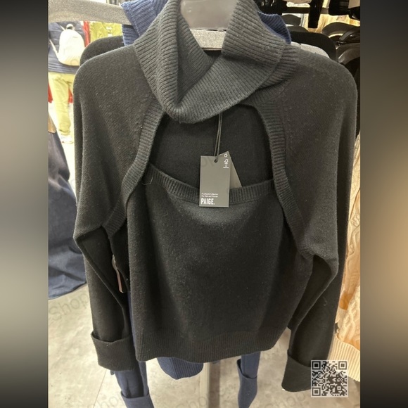 Paige Cherise peekaboo cutout turtleneck sweater Sz L - Picture 1 of 1